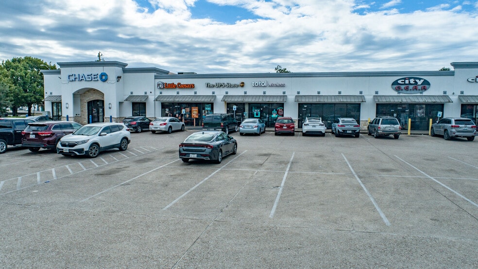 3636 Old Spanish Trl, Houston, TX for lease - Building Photo - Image 1 of 2