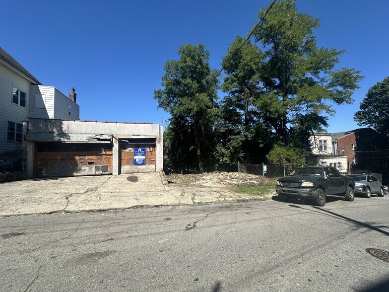 79 William St, Yonkers, NY à vendre - Photo du bâtiment - Image 2 de 12