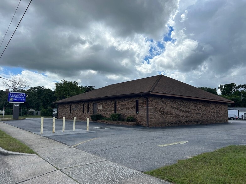 3835 Rivers Ave, North Charleston, SC for sale - Building Photo - Image 3 of 18