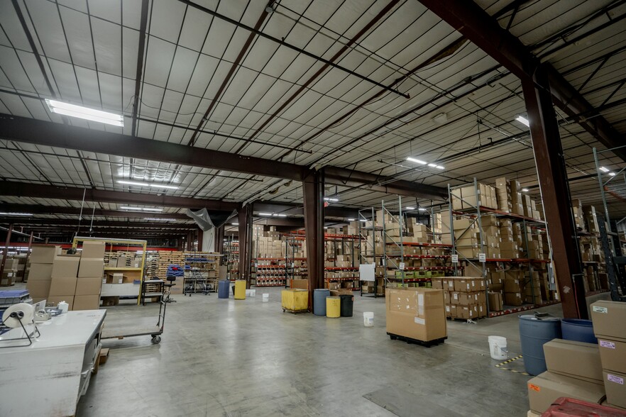 227 Poplar St, Osage, IA for sale - Building Photo - Image 3 of 12