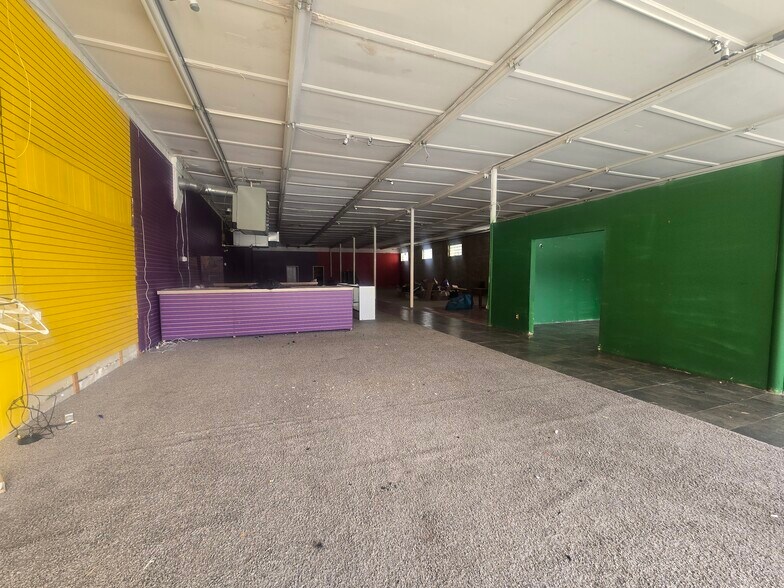 5501 1st Ave N, Birmingham, AL à vendre - Photo du bâtiment - Image 2 de 5