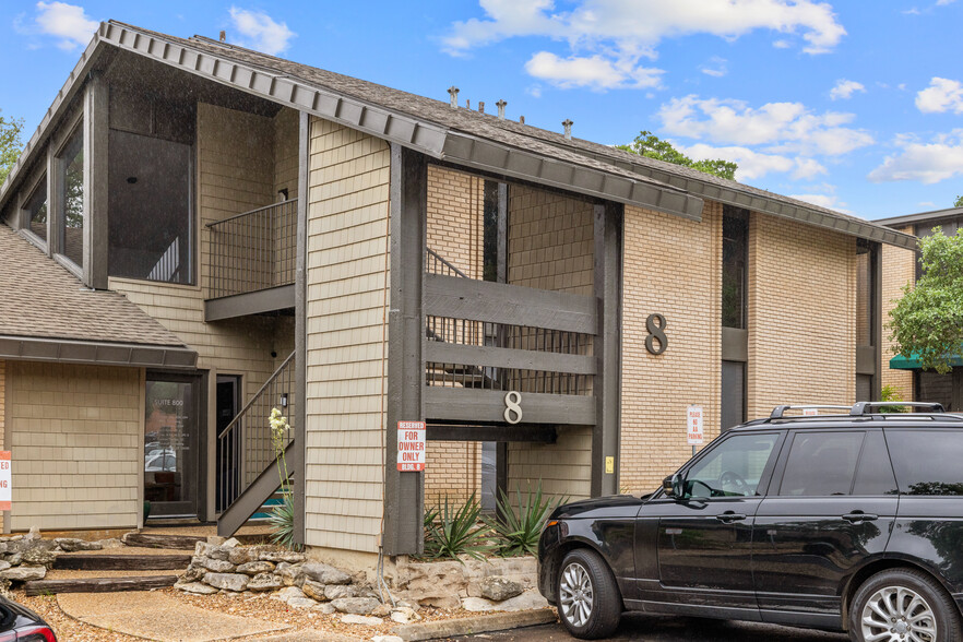 2525 Wallingwood Dr, Austin, TX for lease - Building Photo - Image 1 of 18