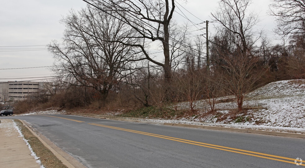 99 Shelly Rd, Glen Burnie, MD for sale - Building Photo - Image 2 of 10