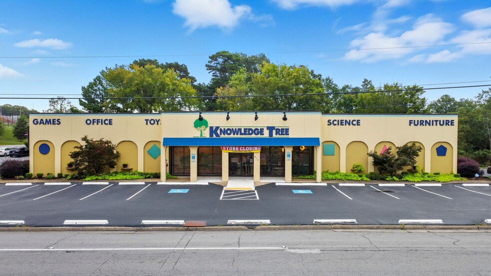 825 North University Avenue, Little Rock, AR for sale - Building Photo - Image 2 of 50