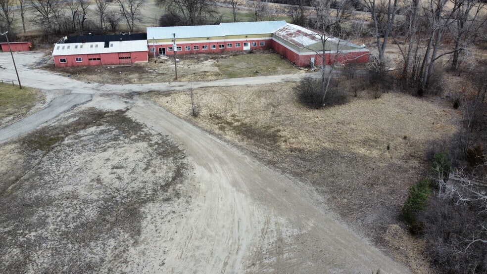 3434 Pontiac Trl, Ann Arbor, MI à vendre - Aérien - Image 2 de 3