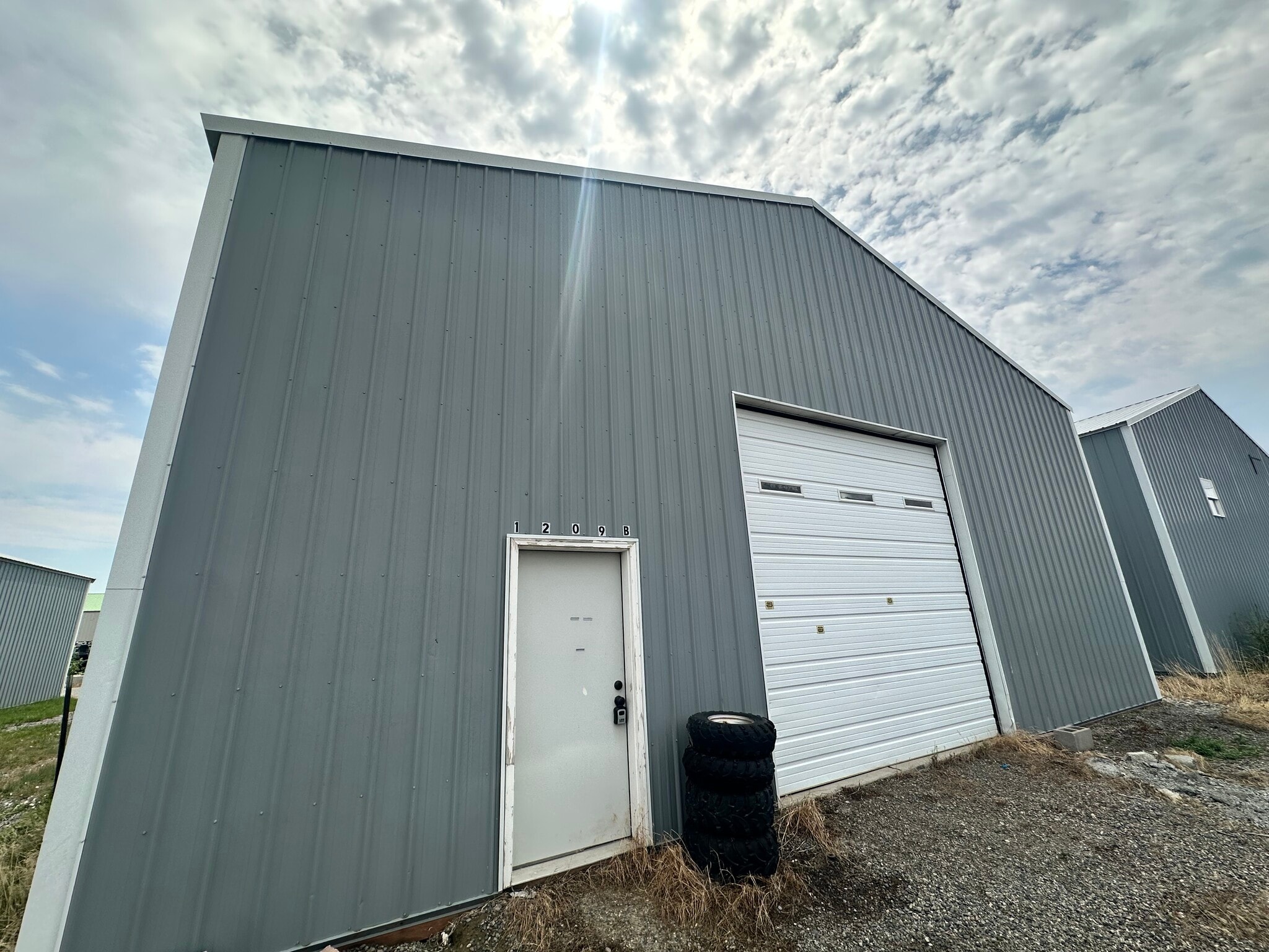 1209 Old Highway 10, Laurel, MT for lease Primary Photo- Image 1 of 2