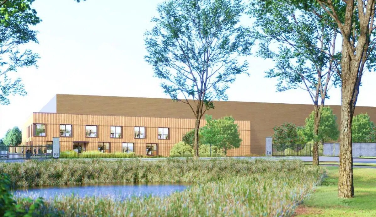 Flex in Mionnay for sale Building Photo- Image 1 of 3