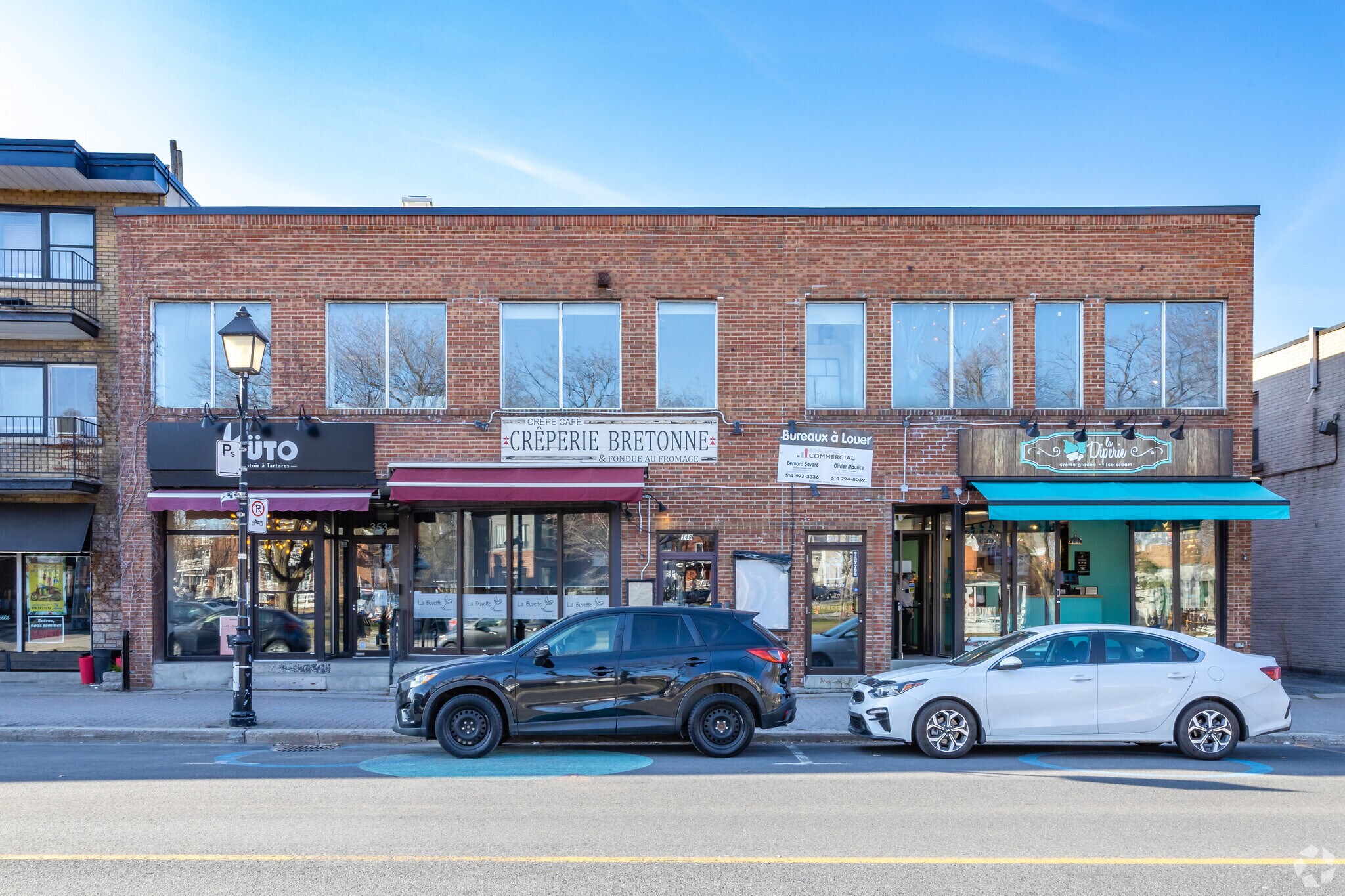 353-345 Rue Saint-Charles O, Longueuil, QC à vendre Photo du bâtiment- Image 1 de 1