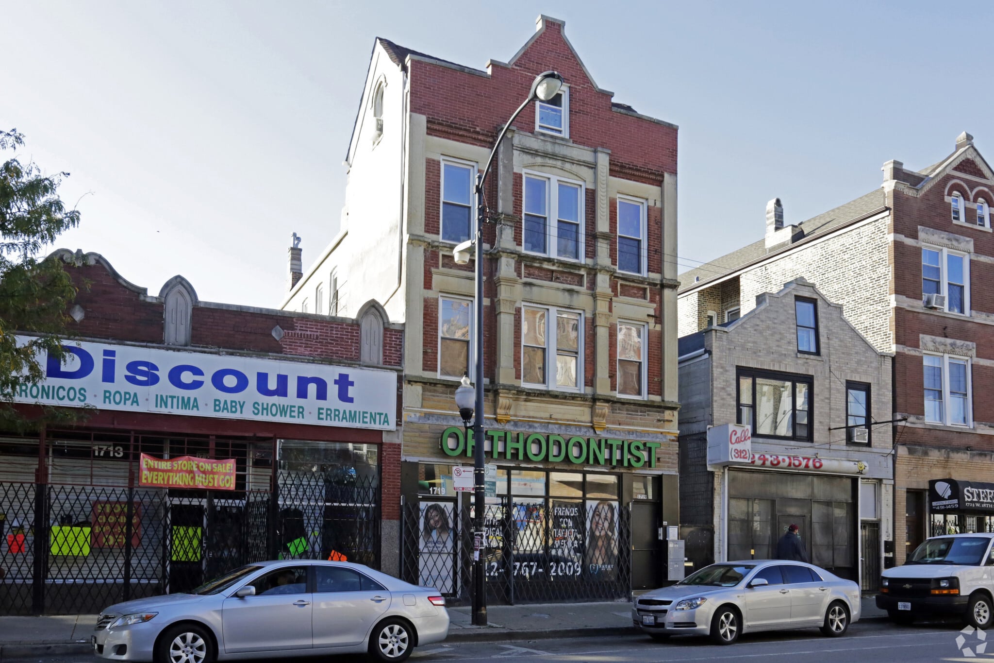1719 W 18th St, Chicago, IL for lease Primary Photo- Image 1 of 46