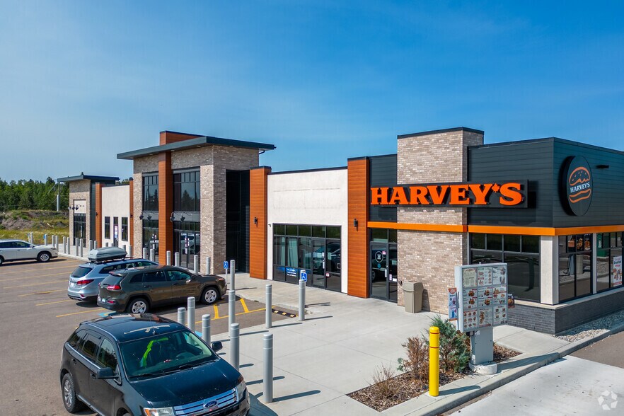 184 Leva, Red Deer County, AB for lease - Building Photo - Image 3 of 7
