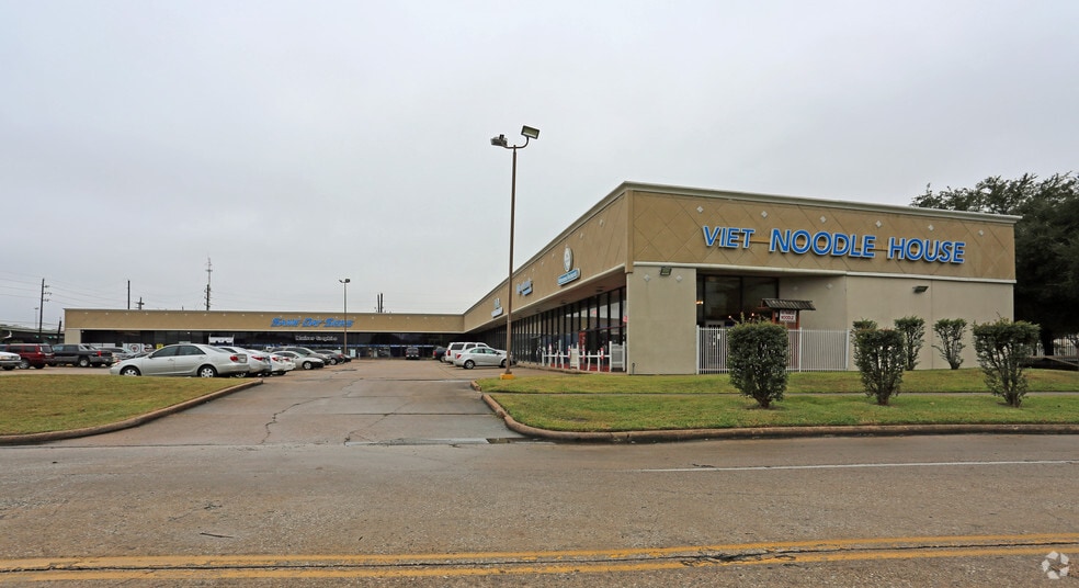 12511-12519 N I-45, Houston, TX for lease - Primary Photo - Image 2 of 4