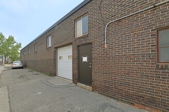 60-62 Advance Rd, Toronto, ON for lease Building Photo- Image 2 of 3