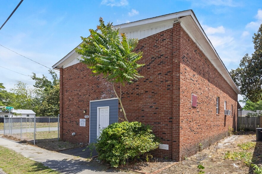 1120 Dawson St, Wilmington, NC for sale - Building Photo - Image 2 of 25
