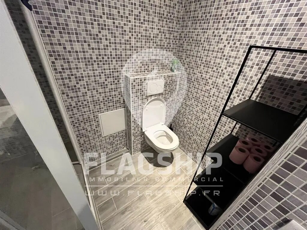 Bureau dans Paris à vendre Photo du bâtiment- Image 1 de 9