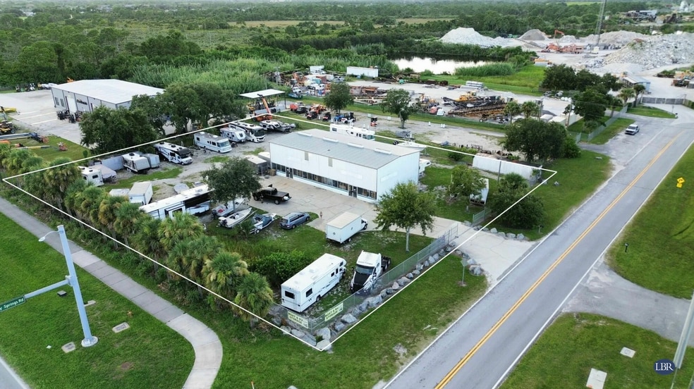 8770 Holiday Springs Rd, Rockledge, FL for lease - Primary Photo - Image 1 of 4