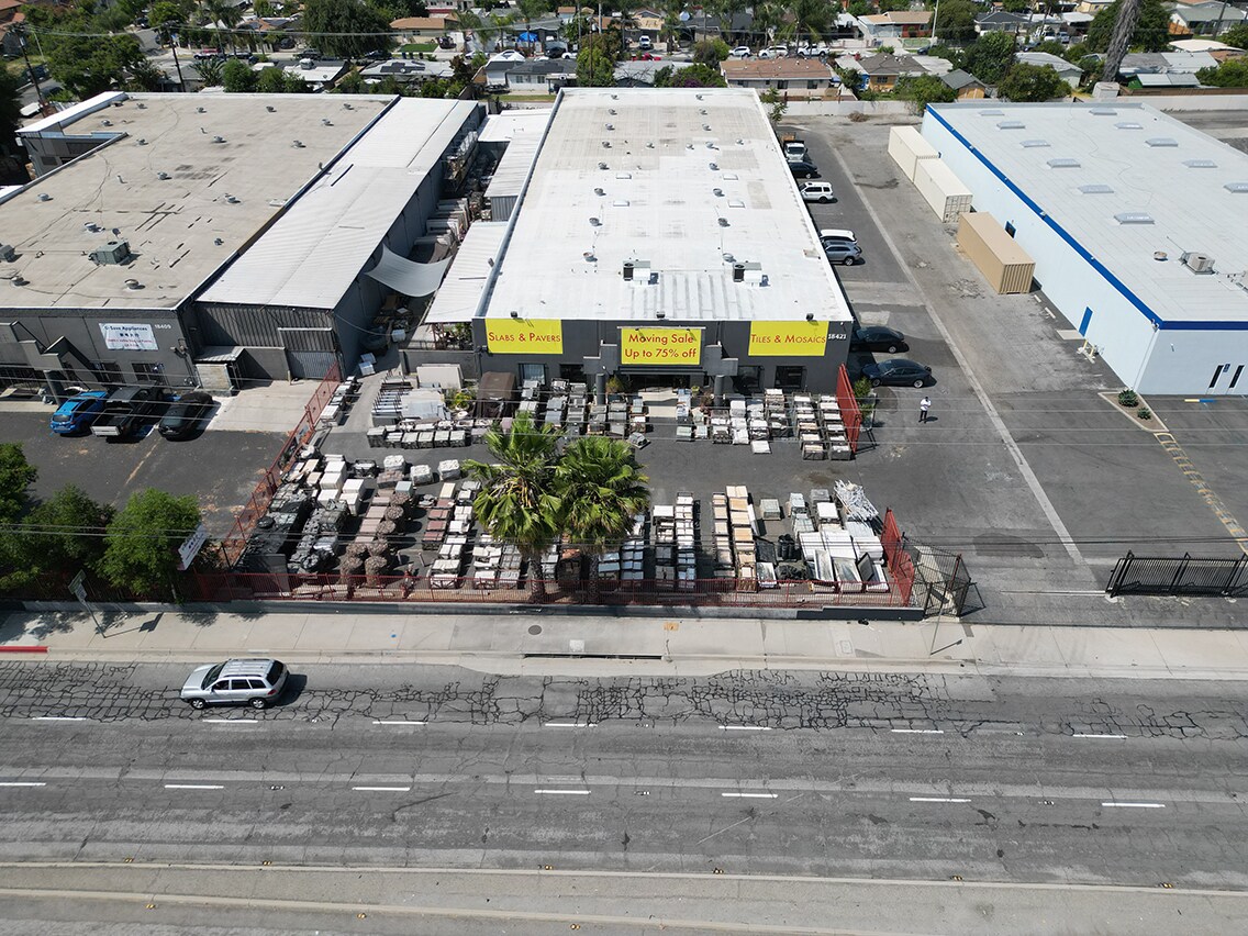 18421 E Valley Blvd, City of Industry, CA à vendre Photo du bâtiment- Image 1 de 4