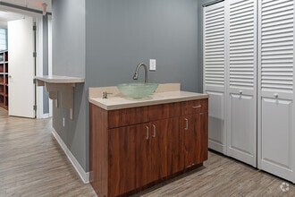 6400 N Andrews Ave, Fort Lauderdale, FL à louer Photo intérieure- Image 2 de 2