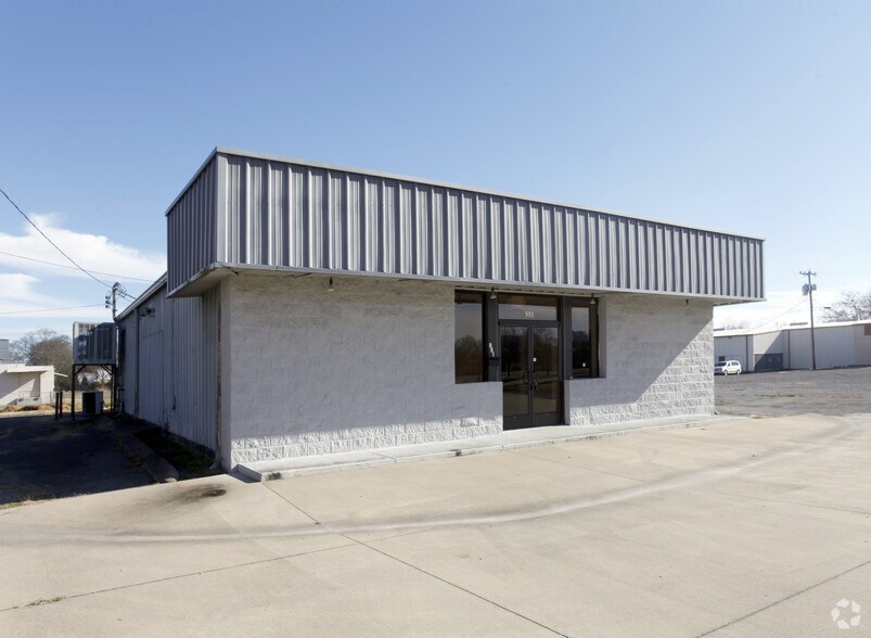 551 Blythe Ave, Gallatin, TN à louer - Photo principale - Image 3 de 13