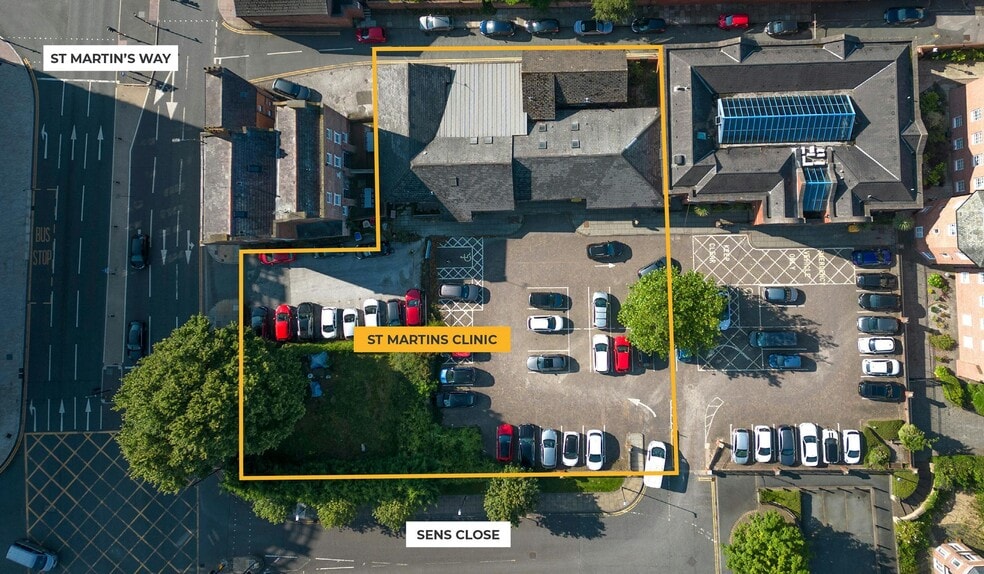 St. Martins Way, Chester à louer - Photo du bâtiment - Image 2 de 10