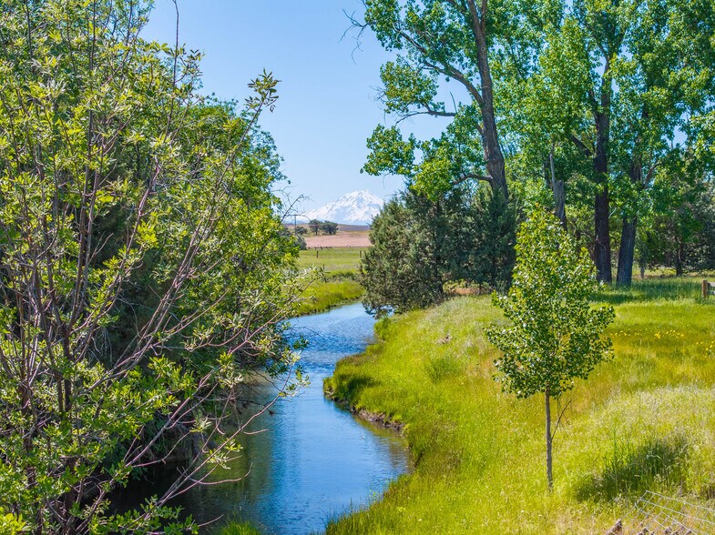 540-775 Pittville Rd, Mcarthur, CA à vendre - Photo du bâtiment - Image 3 de 104