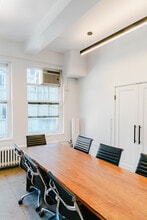 202 W 40th St, New York, NY for lease Building Photo- Image 2 of 23