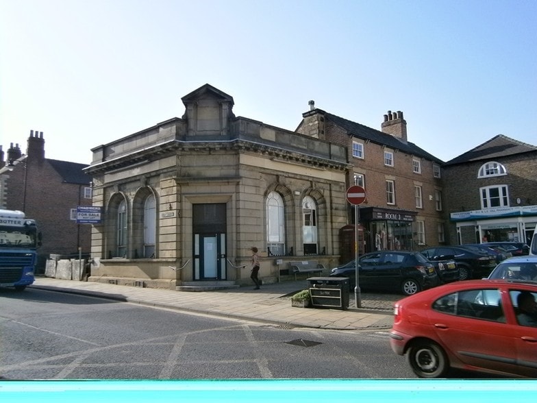 2 High St, Tadcaster for lease - Building Photo - Image 3 of 10