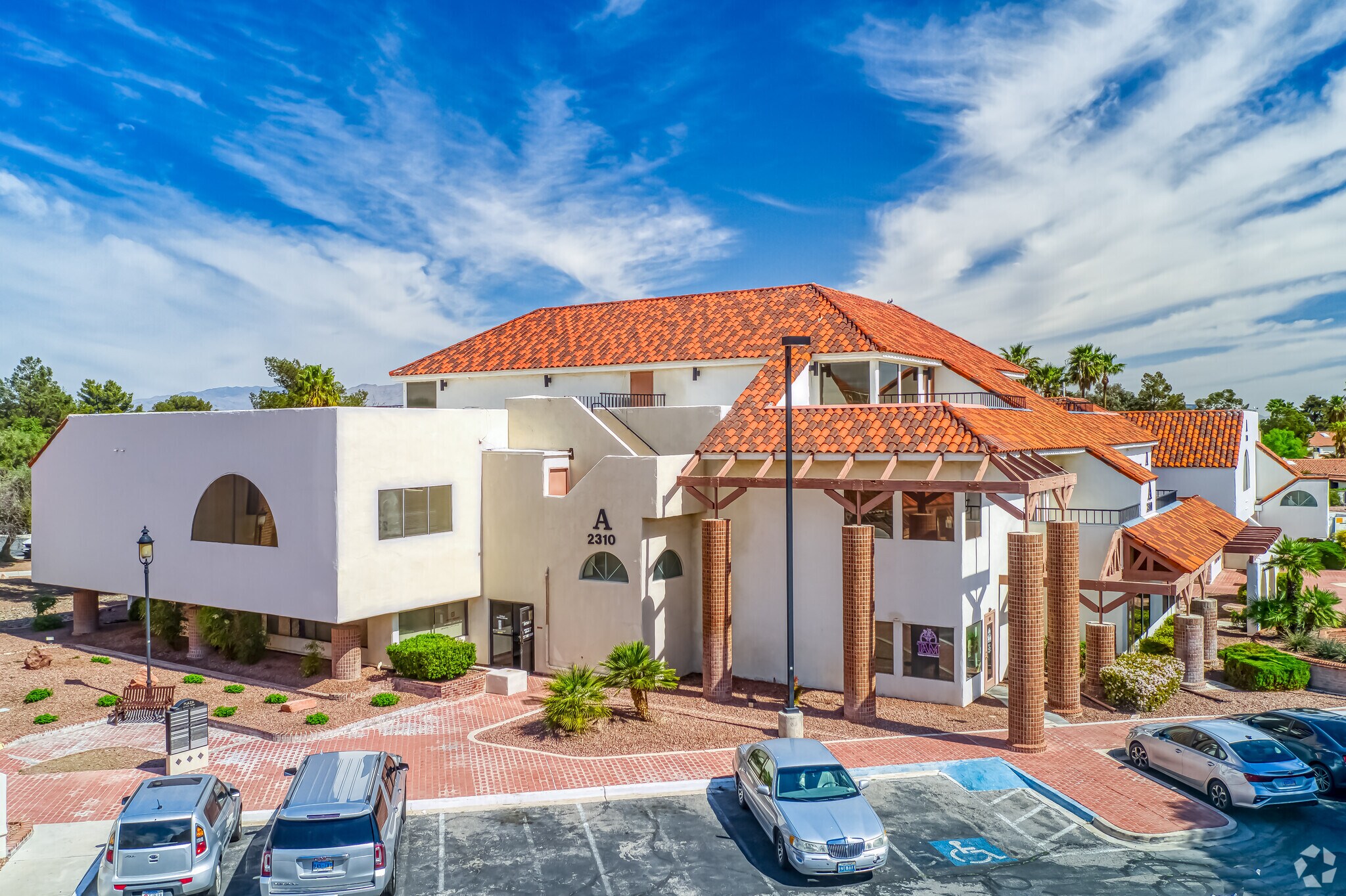 2310 Paseo Del Prado, Las Vegas, NV à louer Photo principale- Image 1 de 39