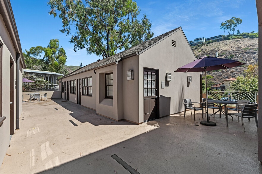 580 Broadway St, Laguna Beach, CA à louer - Photo du bâtiment - Image 2 de 15