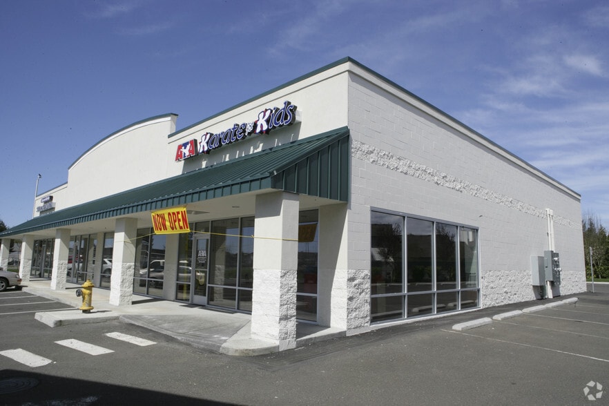15500 SE Mill Plain Blvd, Vancouver, WA for sale - Building Photo - Image 3 of 11