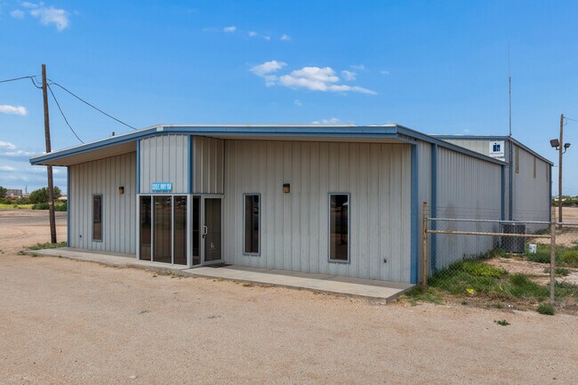 More details for 3315 E State Highway 158, Midland, TX - Industrial for Lease