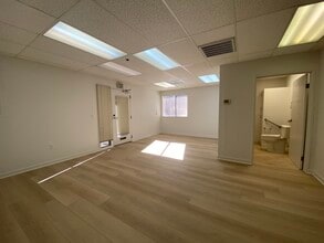 100 Professional Center Dr, Novato, CA for lease Building Photo- Image 1 of 6