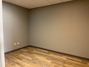 7507-7545 N Clark St, Chicago, IL for lease Interior Photo- Image 1 of 2