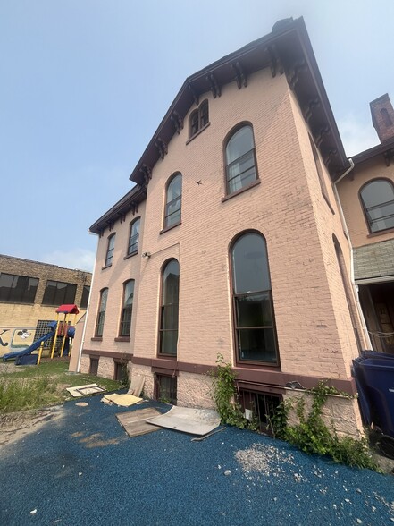 388 Franklin St, Buffalo, NY à vendre - Photo du bâtiment - Image 3 de 17