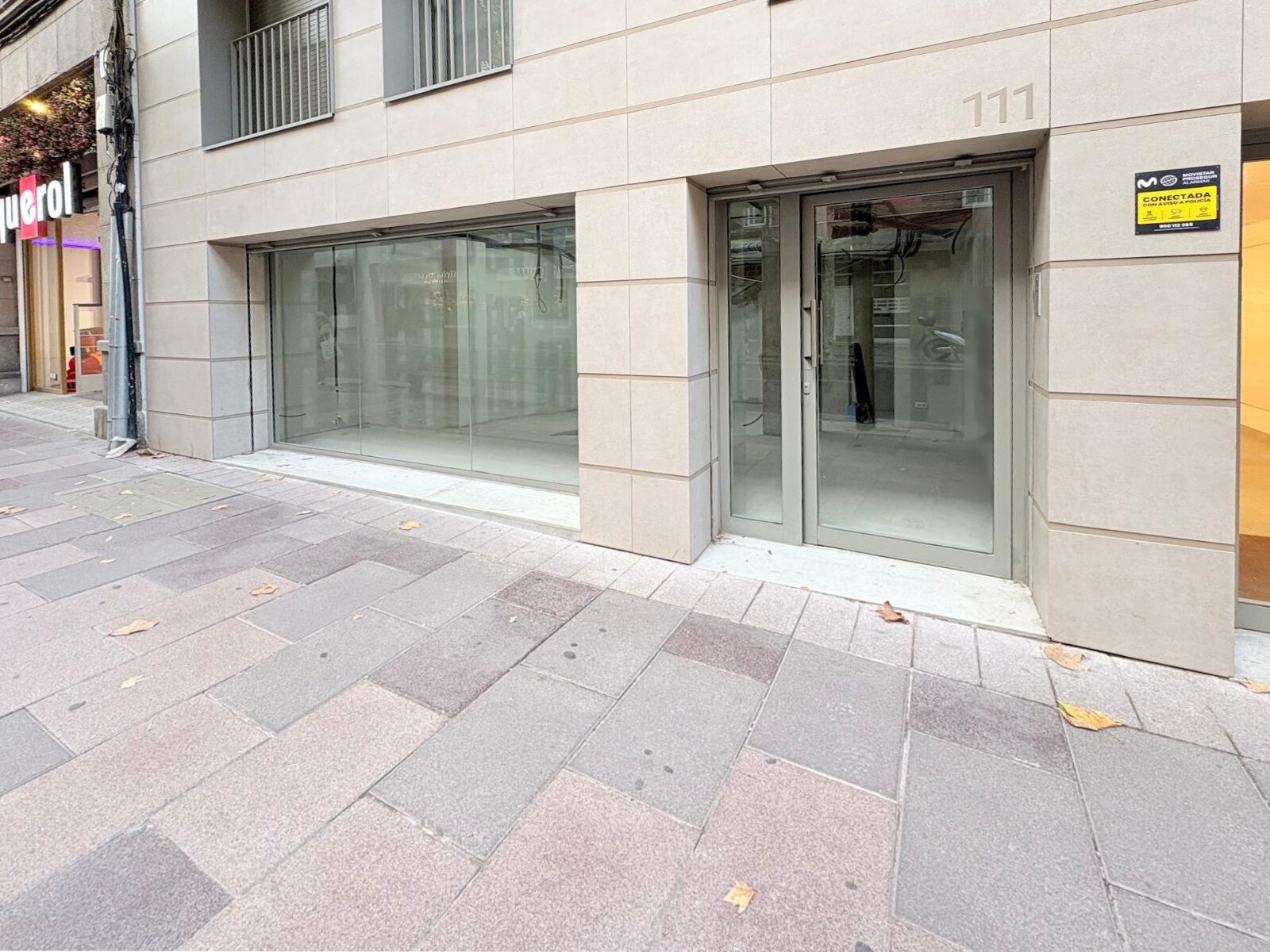 Commerce de détail dans Sabadell, Barcelona à louer Photo principale- Image 1 de 3