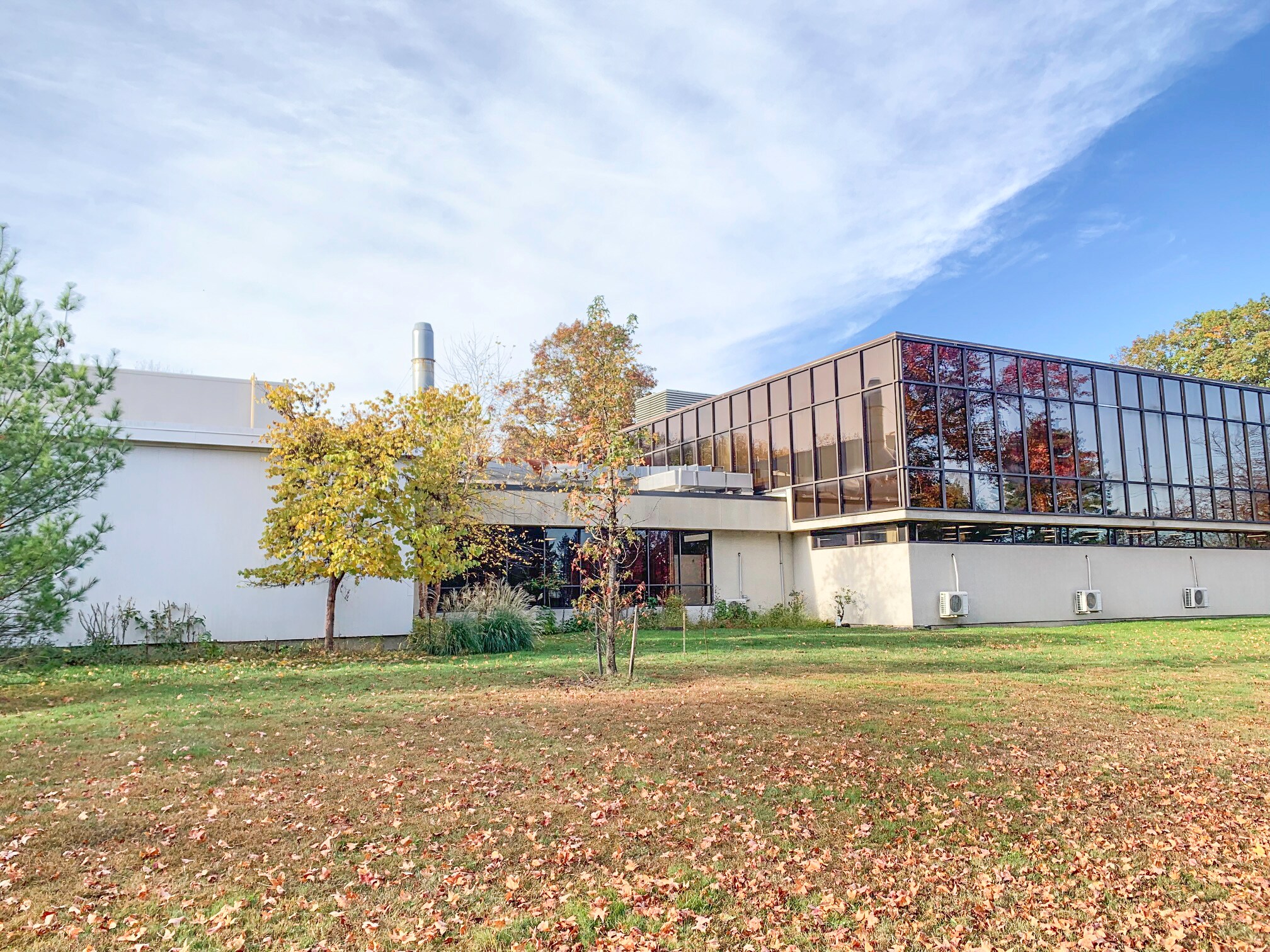 69 Princeton Hightstown Rd, Hightstown, NJ à vendre Photo du bâtiment- Image 1 de 2