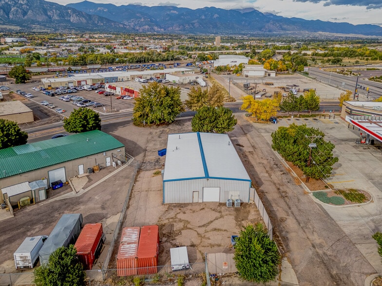 3060 Delta Dr, Colorado Springs, CO for sale - Building Photo - Image 3 of 17