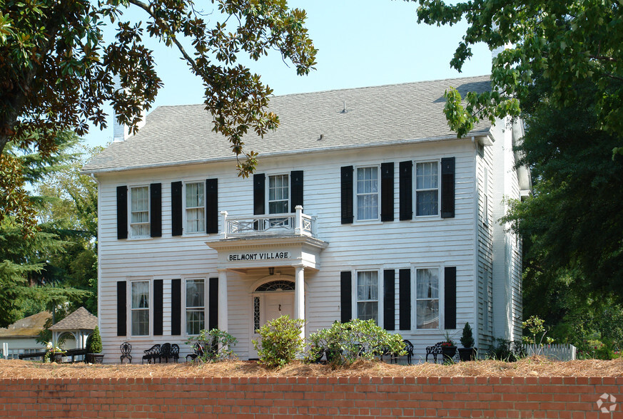 1104 Hay St, Fayetteville, NC à vendre - Photo principale - Image 1 de 1