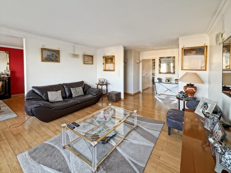 Bureau dans Paris à vendre - Photo du bâtiment - Image 2 de 7