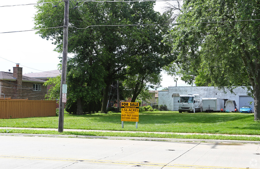 6035-6037 Lincoln Ave, Morton Grove, IL for sale - Primary Photo - Image 1 of 1