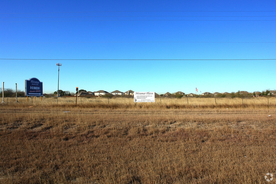 9085 E Tx-1604-loop Fwy, Converse, TX for sale - Building Photo - Image 2 of 4