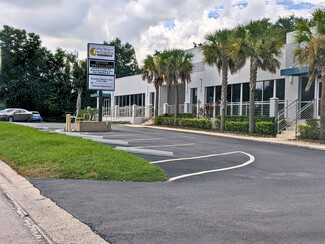 More details for 123-137 W Robertson St, Brandon, FL - Office for Lease