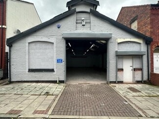 Plus de détails pour 30 Charlotte St, Wallasey - Industriel à louer