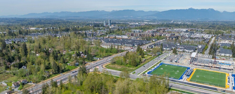 7410-7438 208 St, Langley, BC à vendre - Photo du bâtiment - Image 3 de 5