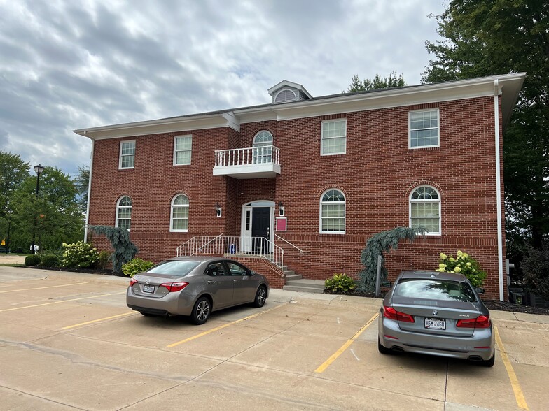 308 N Cleveland Massillon Rd, Akron, OH for lease - Building Photo - Image 3 of 17