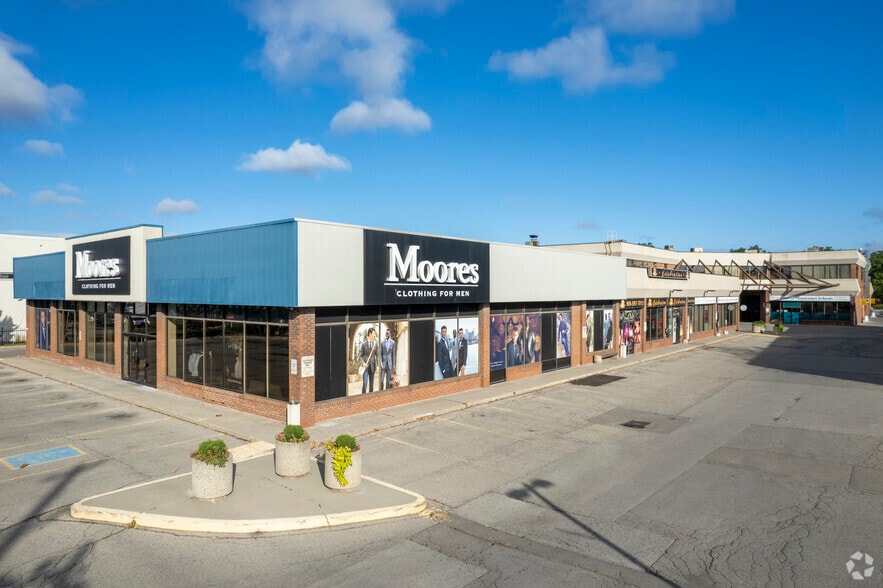 72 Steeles Ave W, Vaughan, ON for lease - Primary Photo - Image 1 of 3