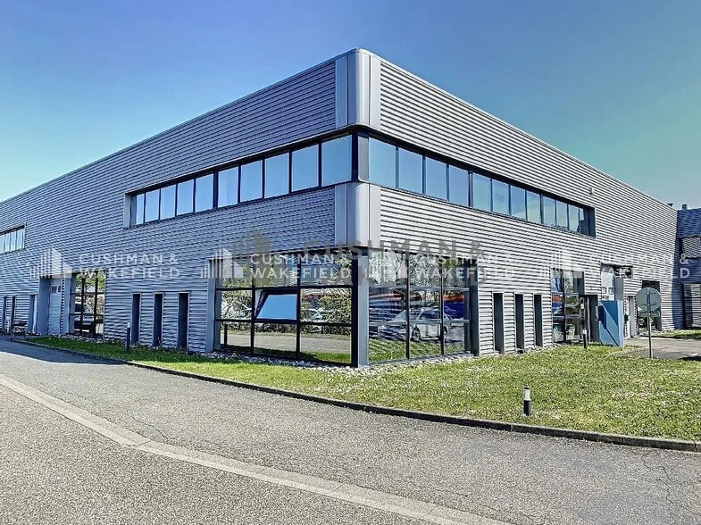 Office in Niederhausbergen for lease - Building Photo - Image 1 of 12