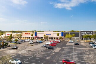 Plus de détails pour 2028-2060 66th St N, Saint Petersburg, FL - Commerce de détail à louer