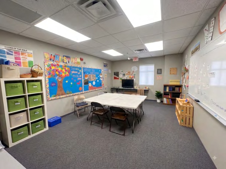 2156 E Liberty Ln, Phoenix, AZ for lease - Interior Photo - Image 3 of 7