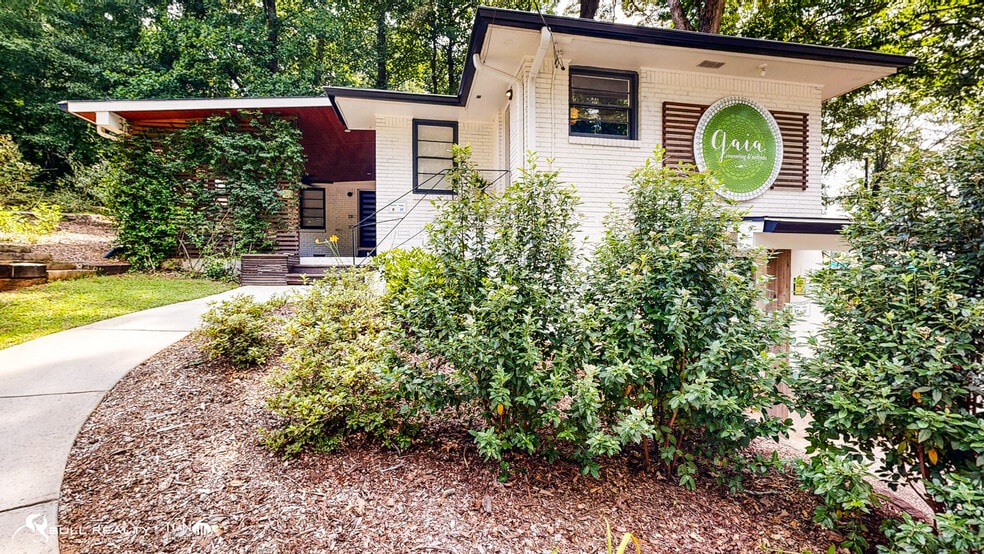 3232 Memorial Dr, Decatur, GA for sale - Building Photo - Image 2 of 24