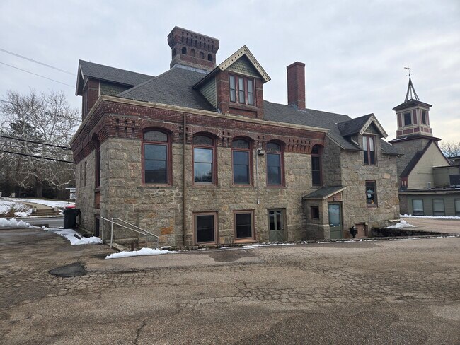 More details for 1070-1080 Kingstown Rd, South Kingstown, RI - Industrial for Lease